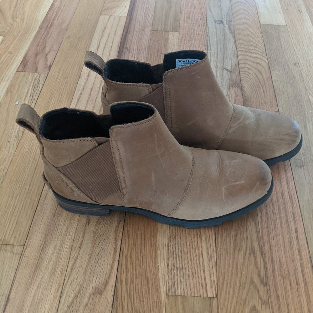 Sorel Emelie Chelsea Boot size 10